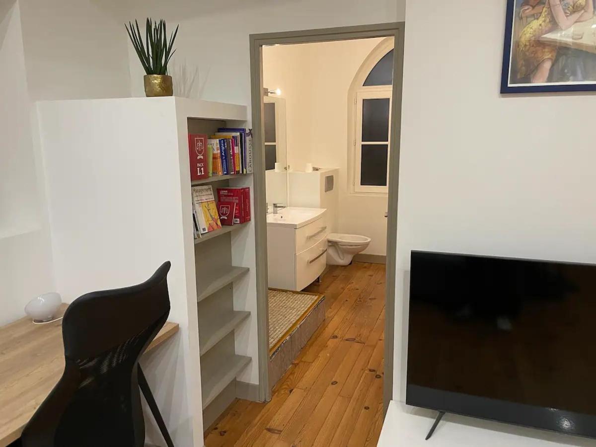 Cosy Lotus 1Ch - Place Verdun & Parking Pau Εξωτερικό φωτογραφία